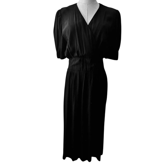 Amy Deb Dresses & Skirts - 70s Vintage Amy Deb Little Black Minimalist Chic Dress with gorgeous drape